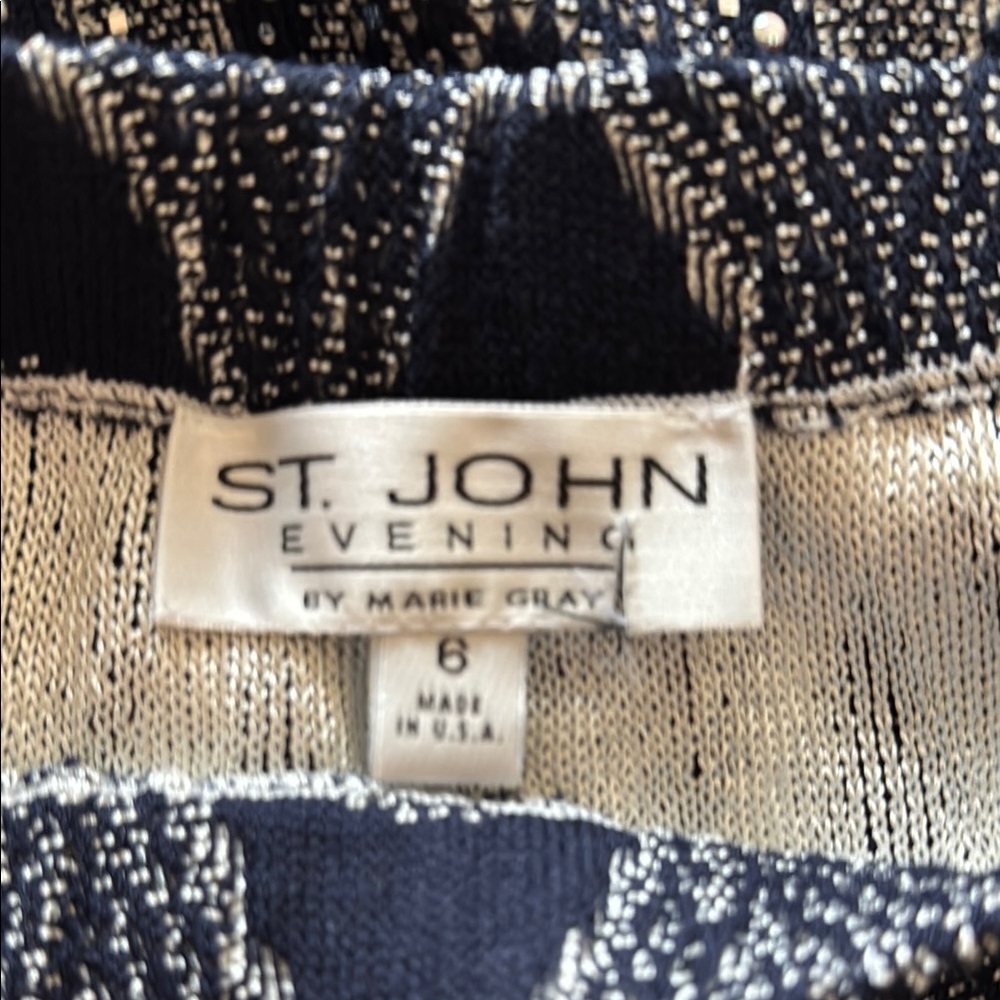 St. John Evening Knit skirtin Black and Cream